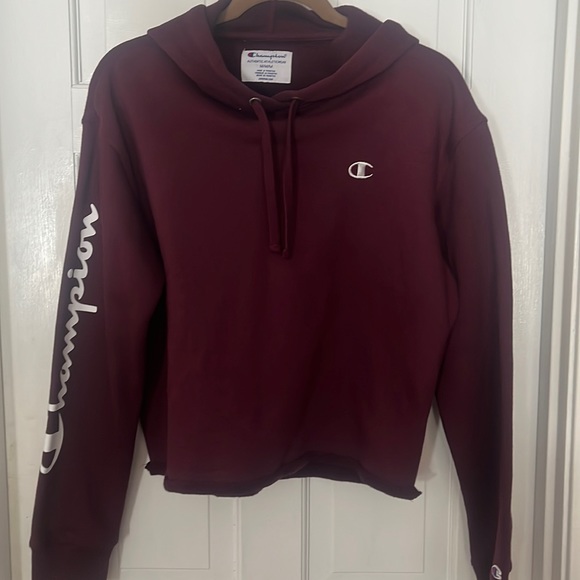 Champion Tops - Champion sweatshirt size M never worn